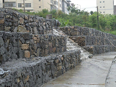 挡土墙石笼网