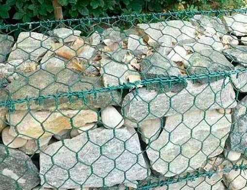 PVC覆塑雷诺护垫