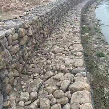 固滨笼挡墙