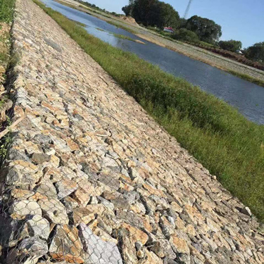 镀锌格宾石笼护坡