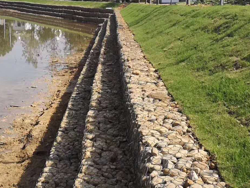 河道高尔凡格宾网