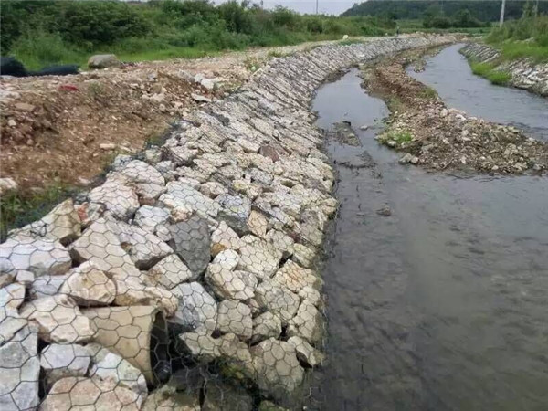 河道格宾护坡